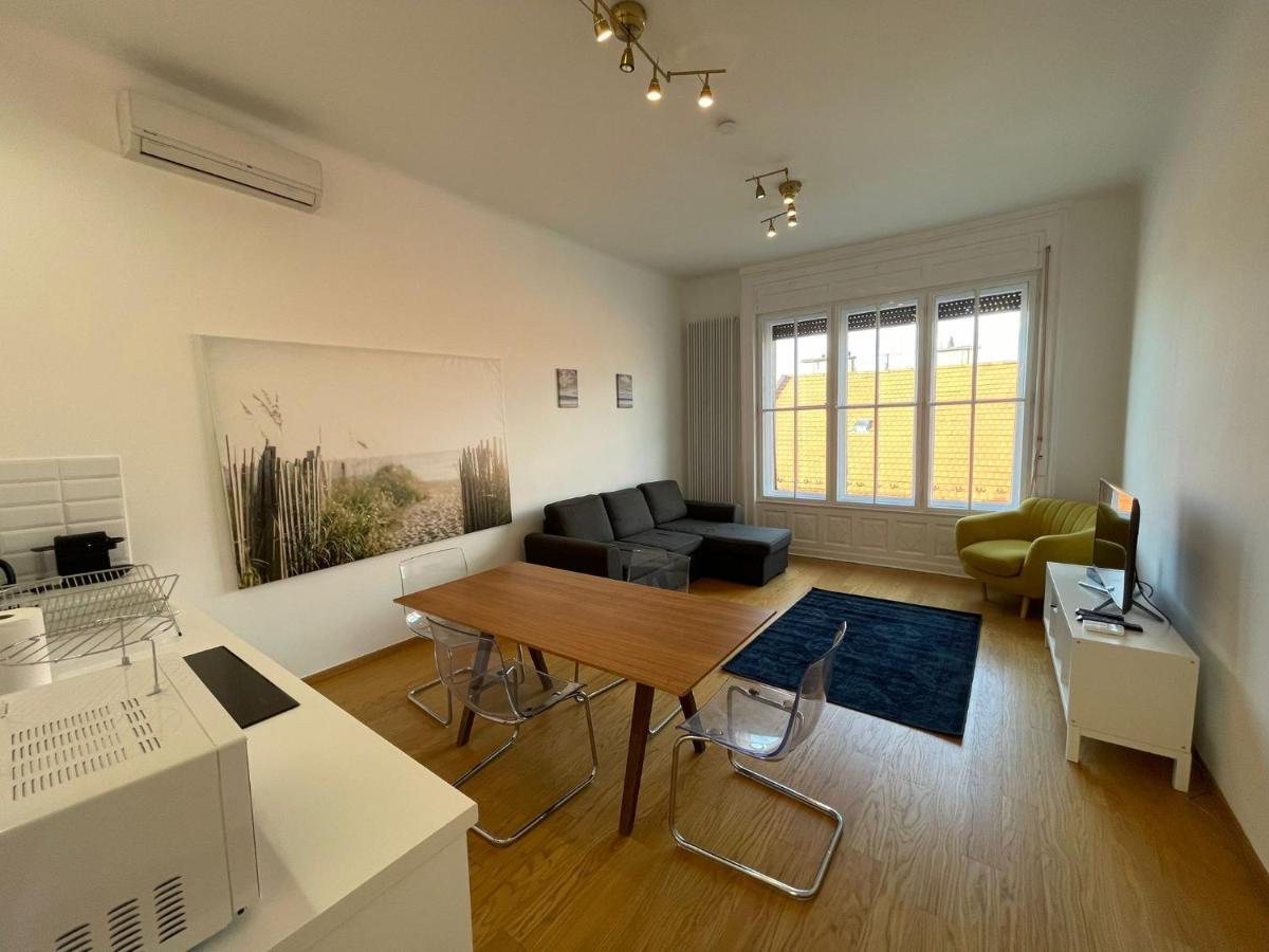 Center 1, Cozy 2br In The Center! Appartement